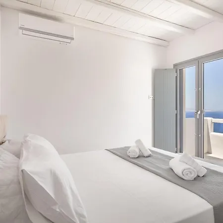 Nikoi Mykonos Town