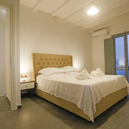 Nikoi Mykonos Town